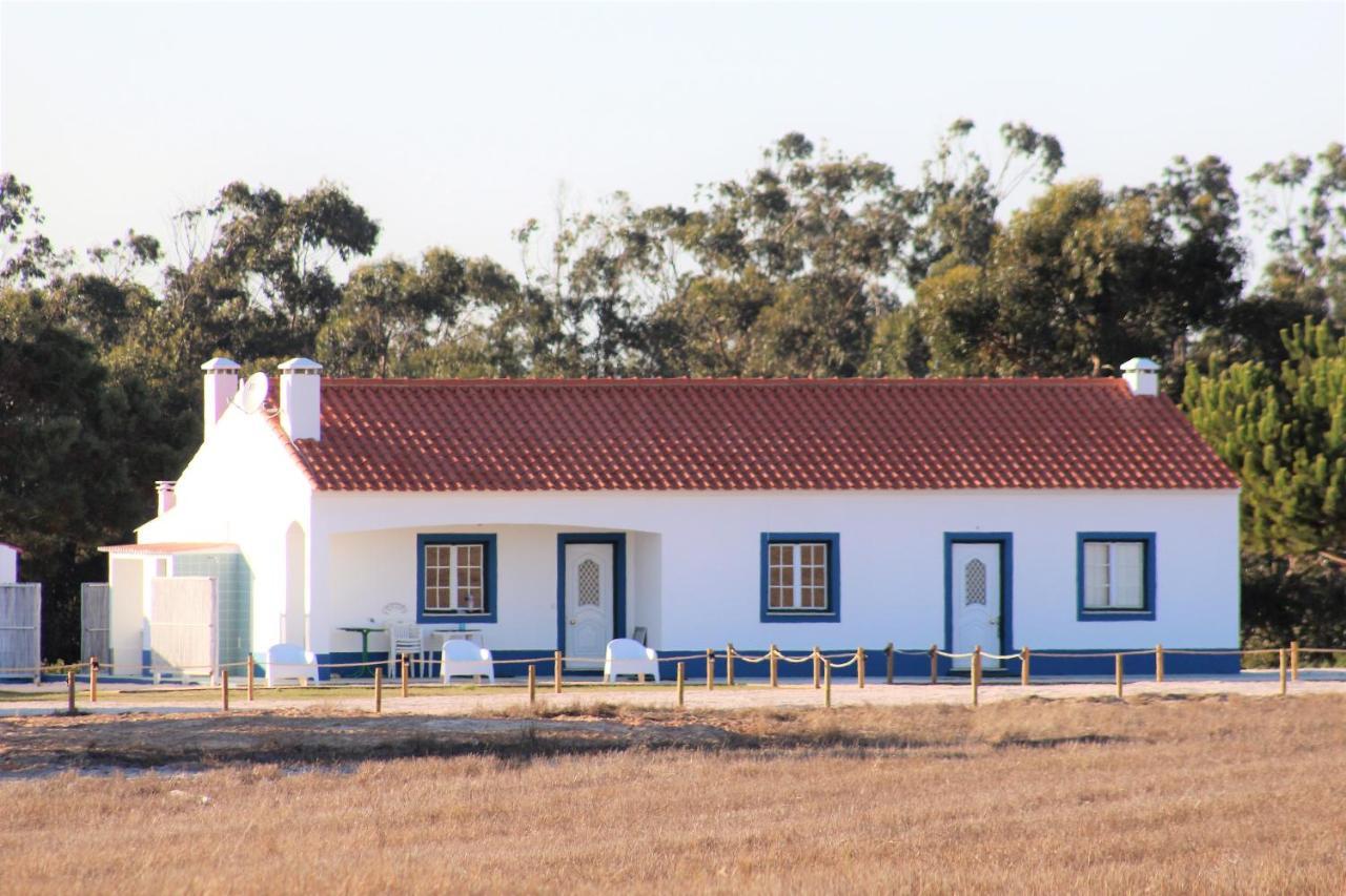 T Monte Villa Porto Covo Exteriör bild