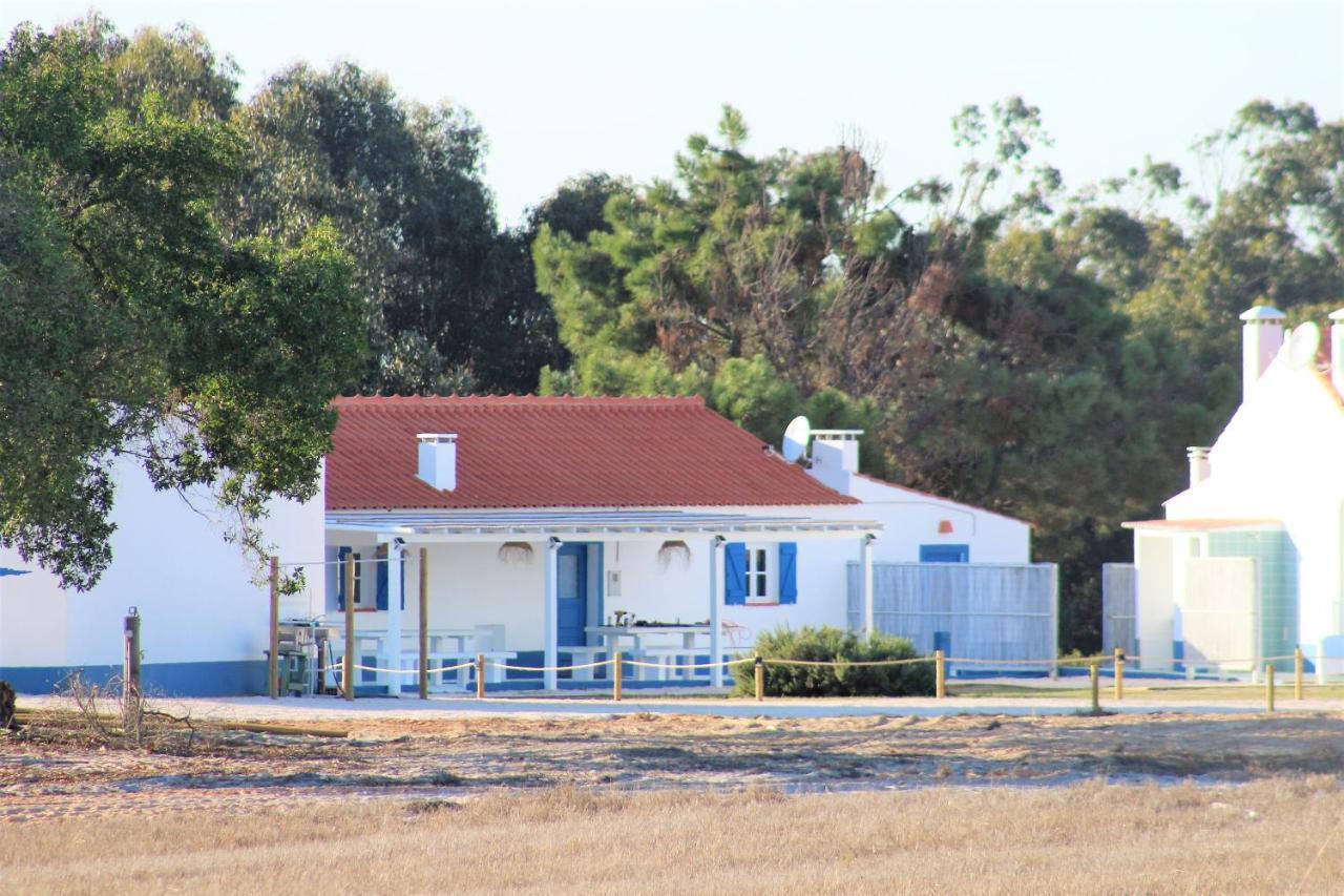 T Monte Villa Porto Covo Exteriör bild